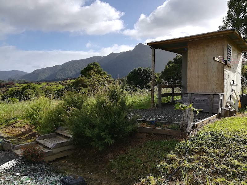 The Travellers Hut