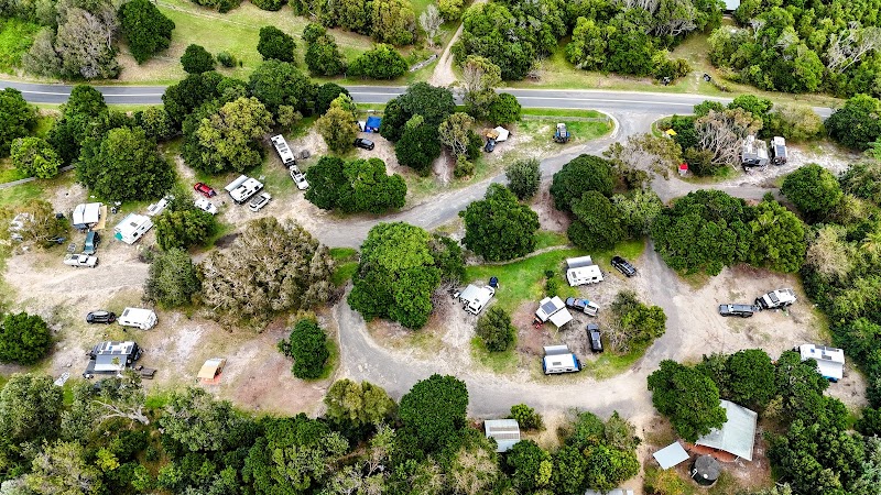 Delicate Nobby Campground - Goolawah Res