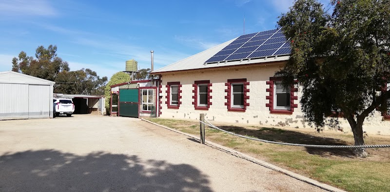 Darke Peak Hotel Camping
