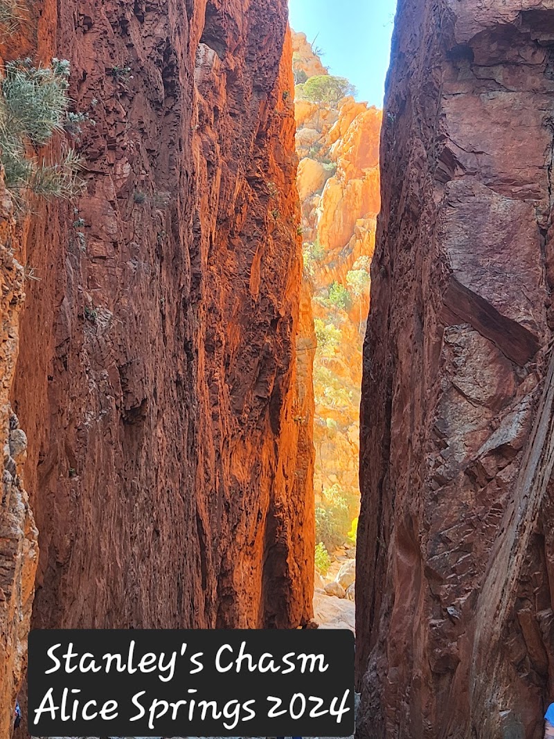 Standley Chasm