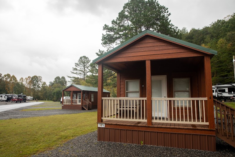 Hiawassee KOA Holiday