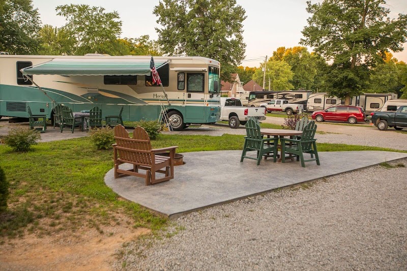 Louisville South KOA Holiday