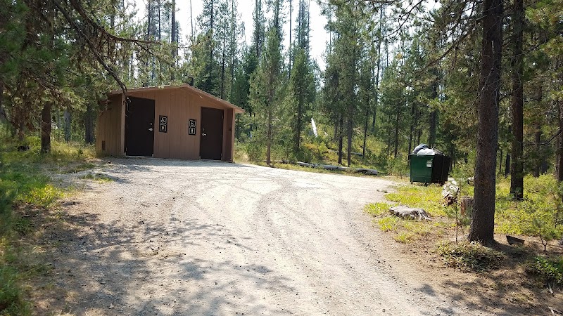 EAST LEMOLO CAMPGROUND（俄勒冈州）