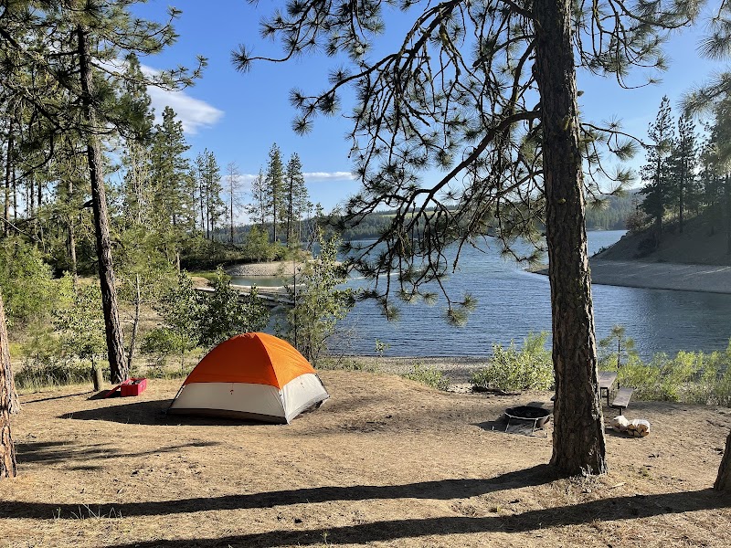 Cloverleaf Campground (WA)（华盛顿州）