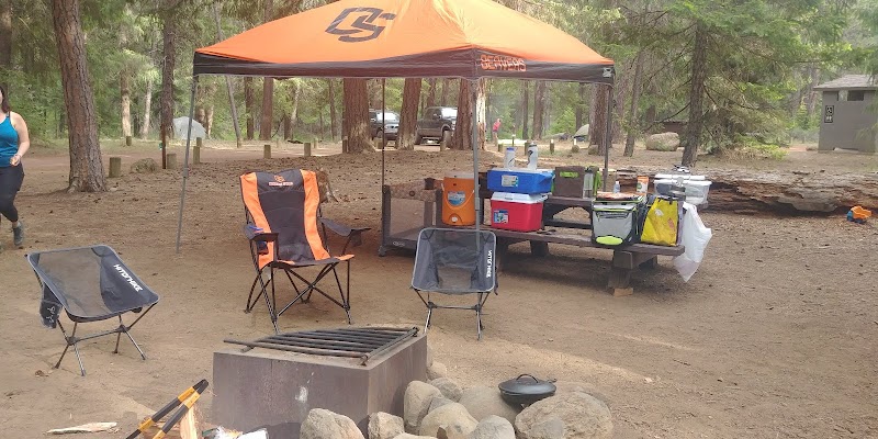 CANDLE CREEK CAMPGROUND（俄勒冈州）