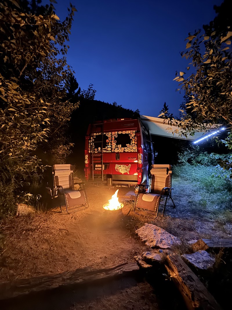 BIG PINE CREEK CAMPGROUND（加利福尼亚州）