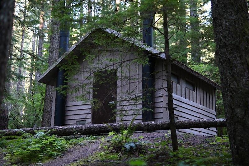 LOWER FALLS CAMPGROUND（华盛顿州）