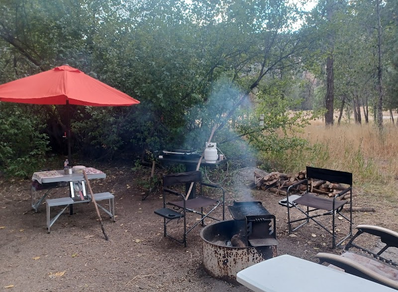 ELKS FLAT CAMPGROUND（爱达荷州）