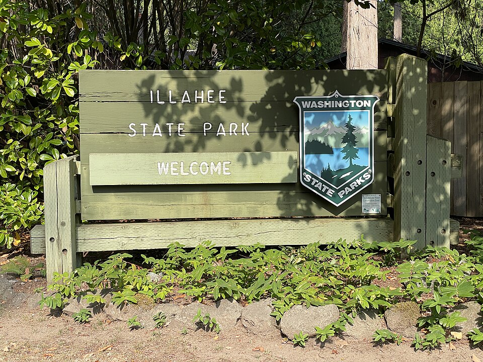 Chinook Bay Campground