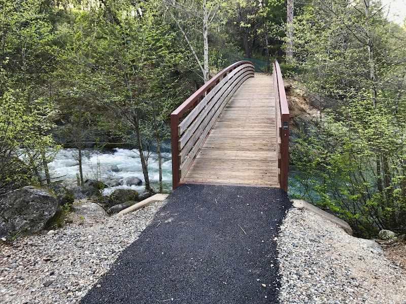 BRANDY CREEK PRIMITIVE CAMPGROUND（加利福尼亚州）