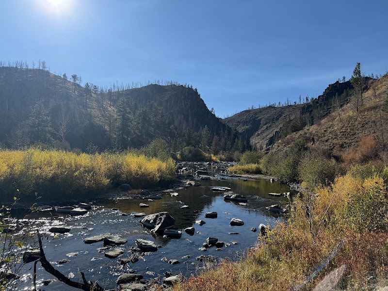 Six Mile Campground (WY)