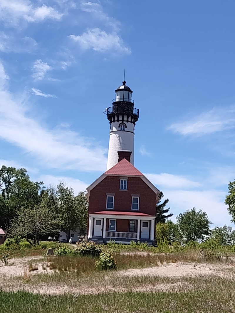 Twelvemile Beach Campground and Cabin（密歇根州）
