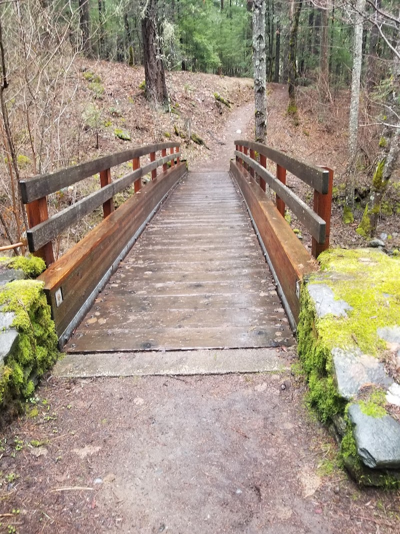 EAST WEAVER GROUP CAMPGROUND（加利福尼亚州）