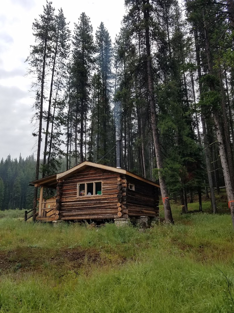 MAY CREEK CABIN（蒙大拿州）