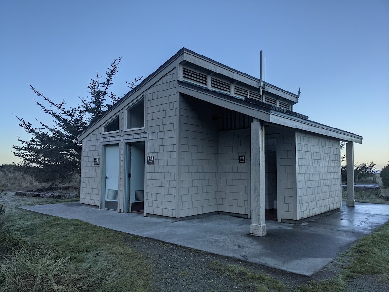 Gold Bluffs Beach Campground - Prairie Creek Redwoods State Park