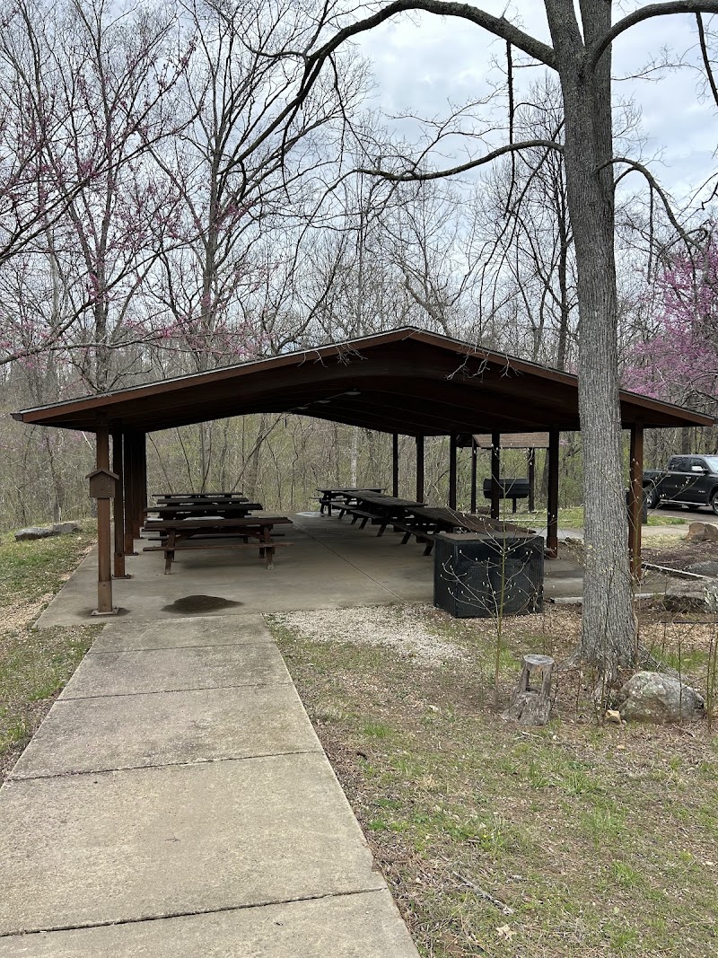 SUTTON BLUFF RECREATION AREA（密苏里州）