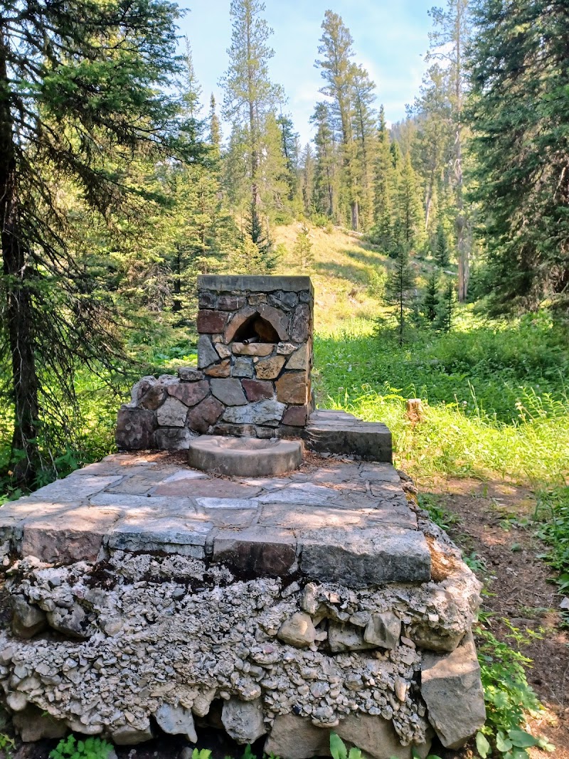 COTTONWOOD GROUP CAMPSITE（怀俄明州）