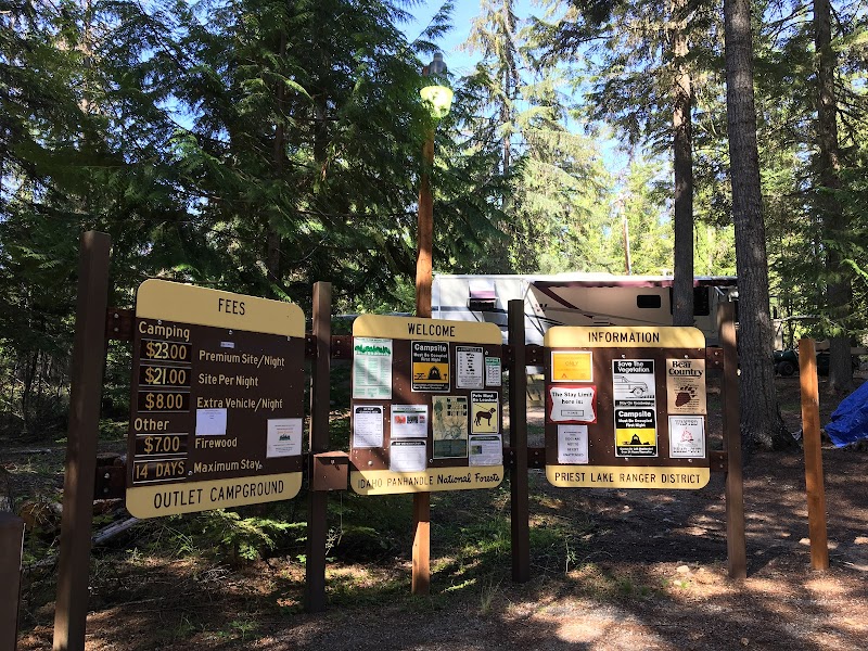 OUTLET AT PRIEST LAKE（爱达荷州）