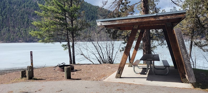 Salmon Lake Campground