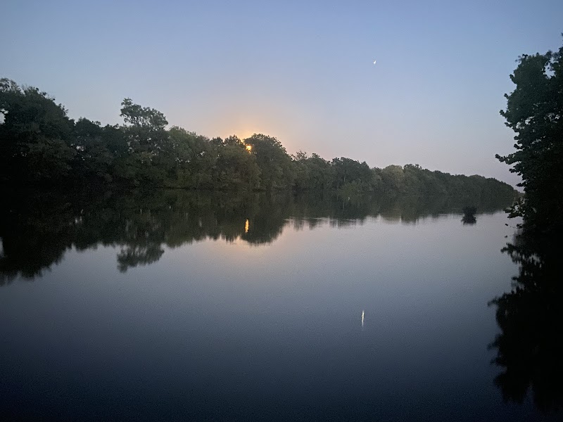 Bluff Landing