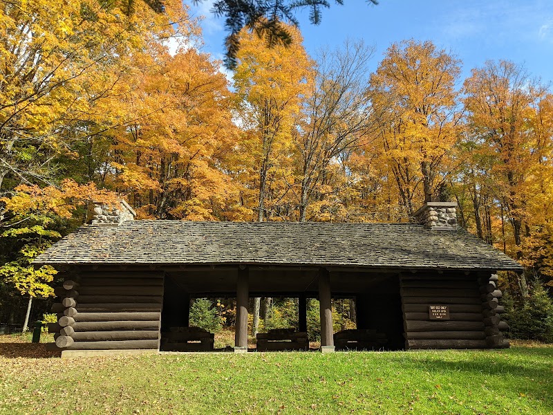 LAKE OTTAWA PAVILION（密歇根州）