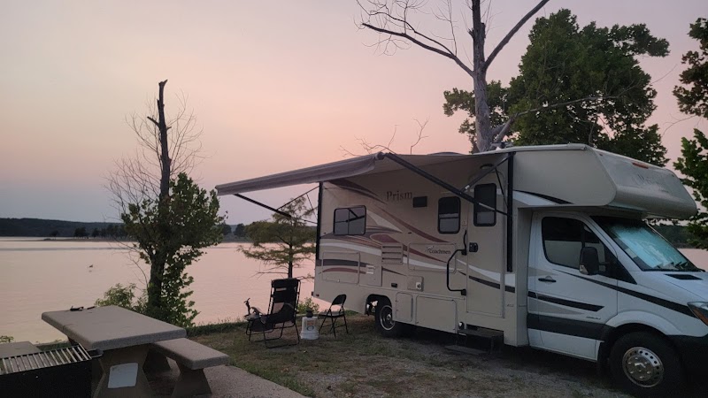 ELK CREEK LANDING（俄克拉荷马州）