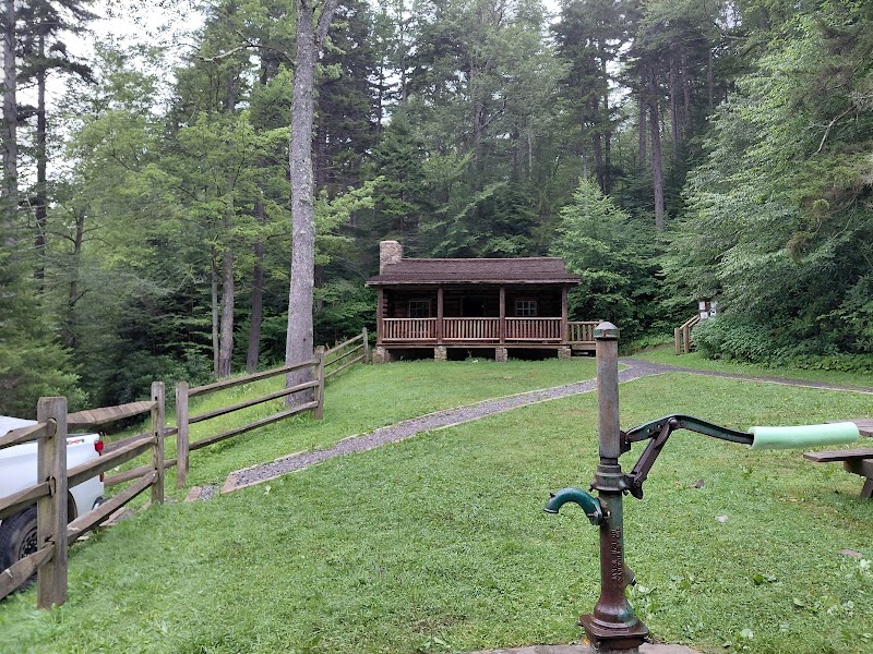 Hopkins Mountain Fireman's Cabin（西弗吉尼亚州）