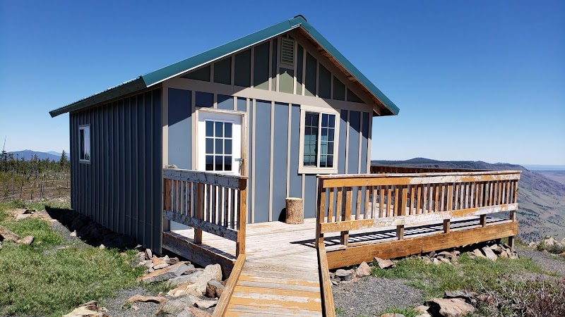 FREMONT POINT CABIN（俄勒冈州）