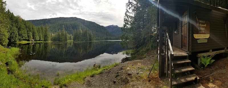 HARVEY LAKE CABIN（阿拉斯加州）