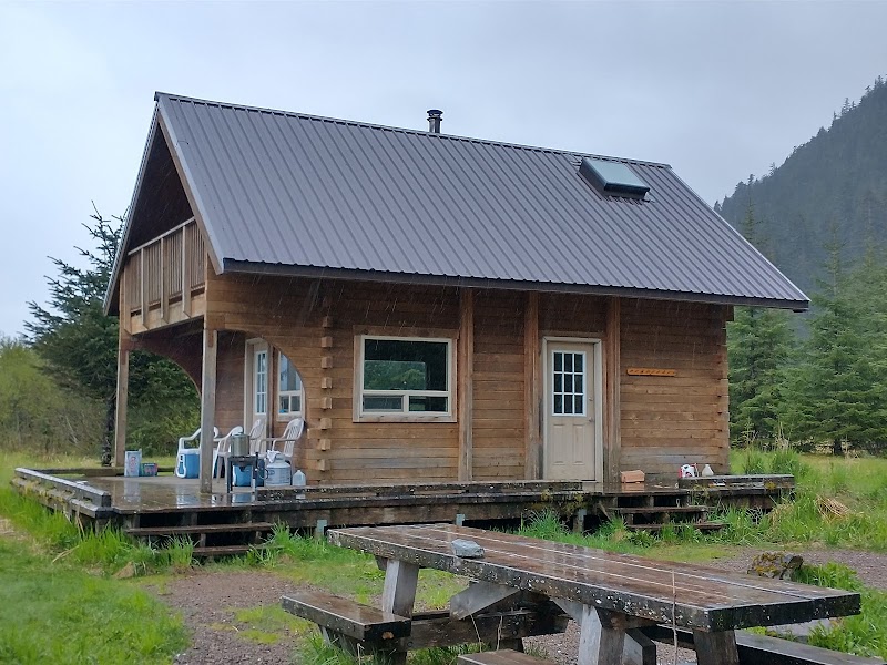 KEGAN CREEK CABIN（阿拉斯加州）
