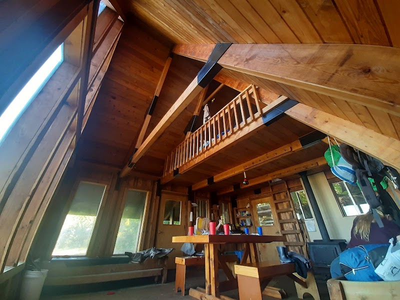 STEAMER BAY CABIN（阿拉斯加州）