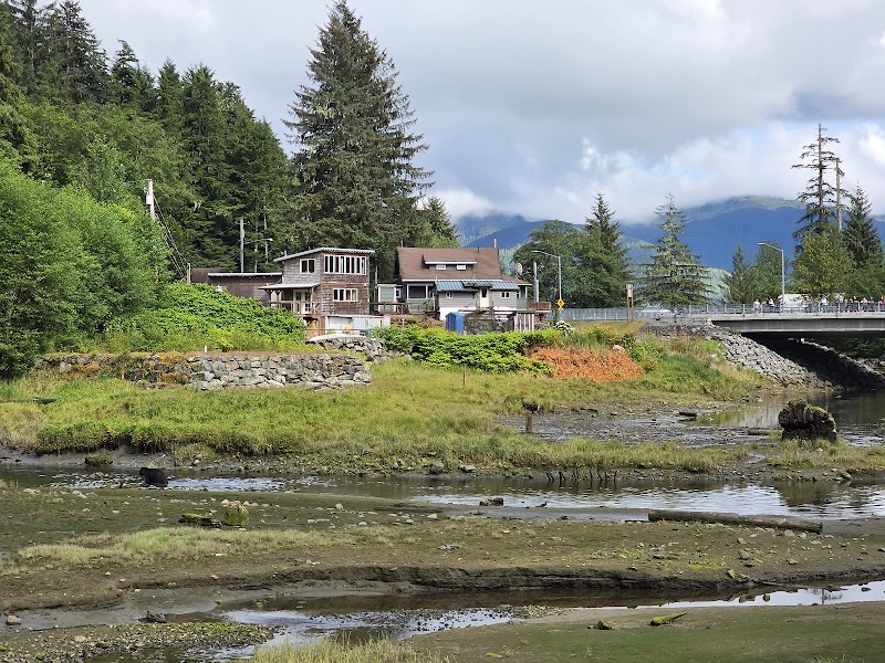 BLIND PASS CABIN（阿拉斯加州）