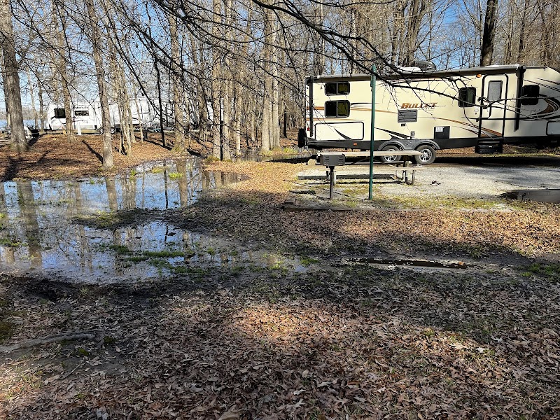 Blue Bluff Picnic Area (Aberdeen Lake)