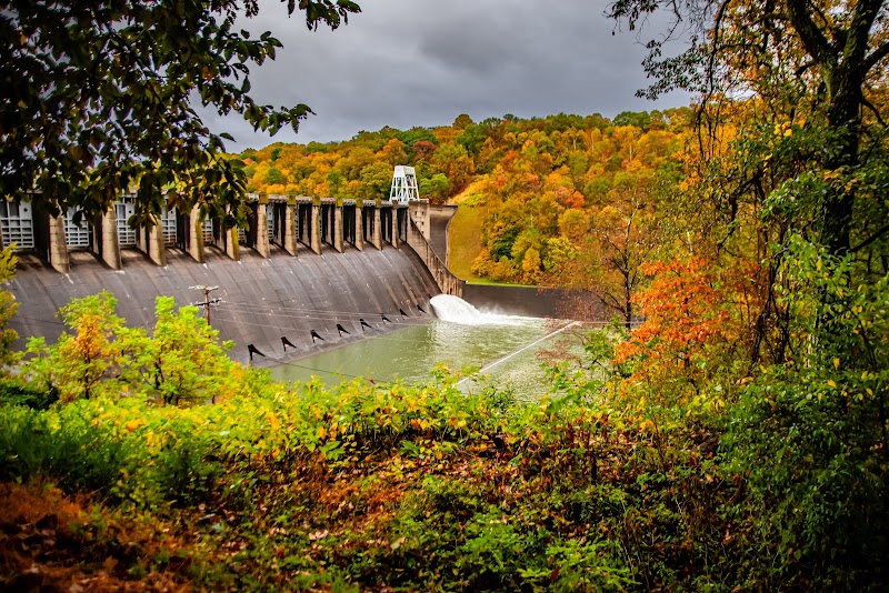CONEMAUGH LAKE PAVILIONS（宾夕法尼亚州）