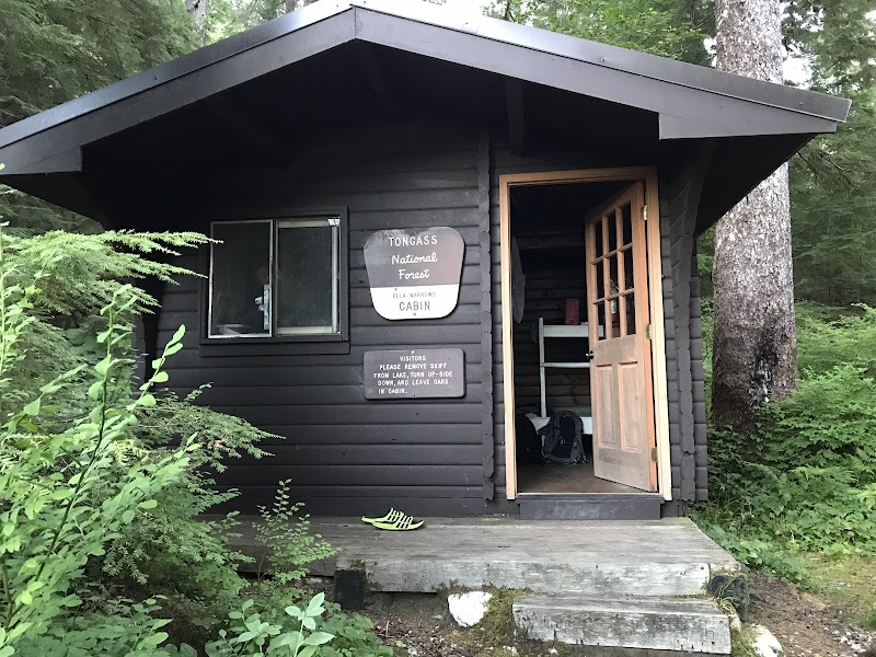 ELLA NARROWS CABIN（阿拉斯加州）