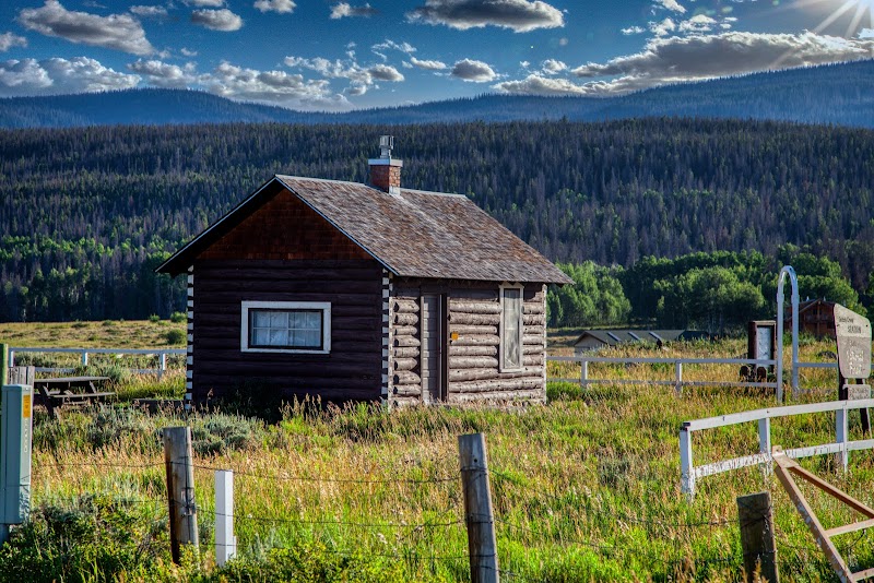 GRIZZLY CREEK GUARD STATION（科罗拉多州）