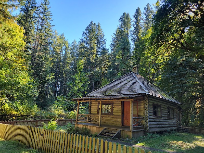 INTERROREM CABIN（华盛顿州）