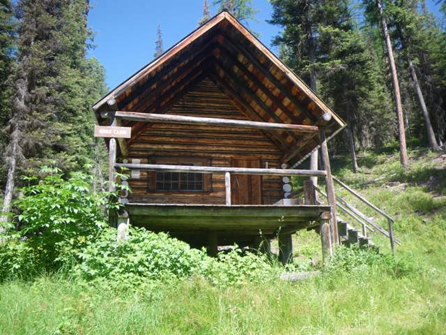 NINKO CABIN（蒙大拿州）