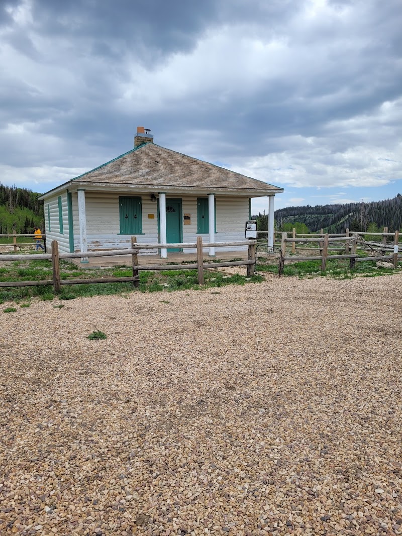 SEELY CREEK GUARD STATION（犹他州）