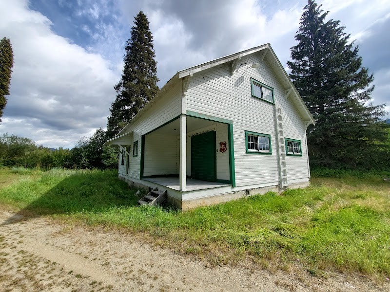 UPPER FORD CABIN RENTAL（蒙大拿州）