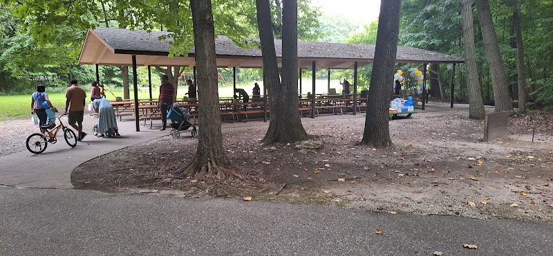 Big Oak Picnic Shelter（肯塔基州）