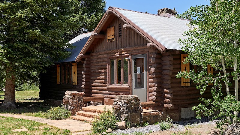 Black Bear Cabin at Mesa Lakes (CO)（科罗拉多州）