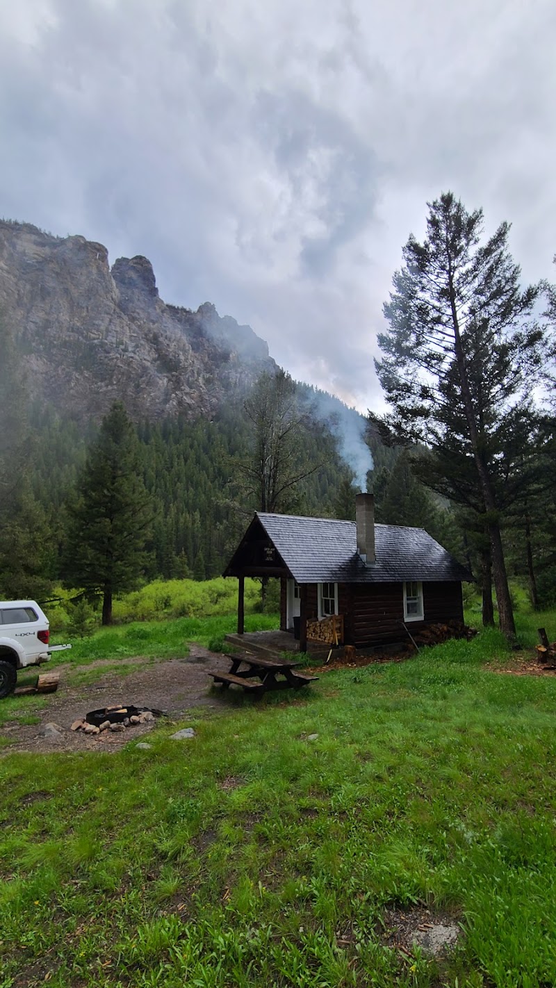 CANYON CREEK CABIN（蒙大拿州）