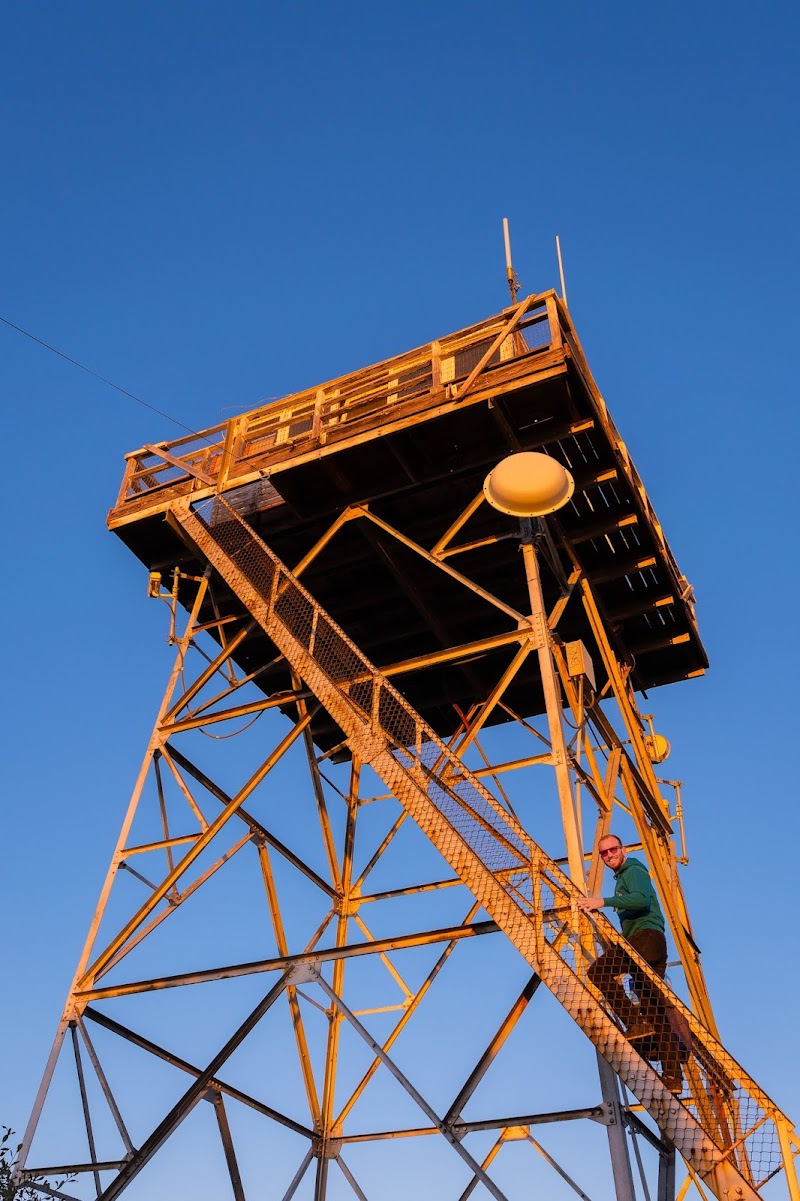 OAK FLAT LOOKOUT（加利福尼亚州）