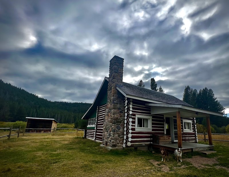 West Fork Of Rock Creek Cabin (MT)（蒙大拿州）