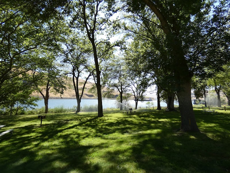 WINDUST PARK