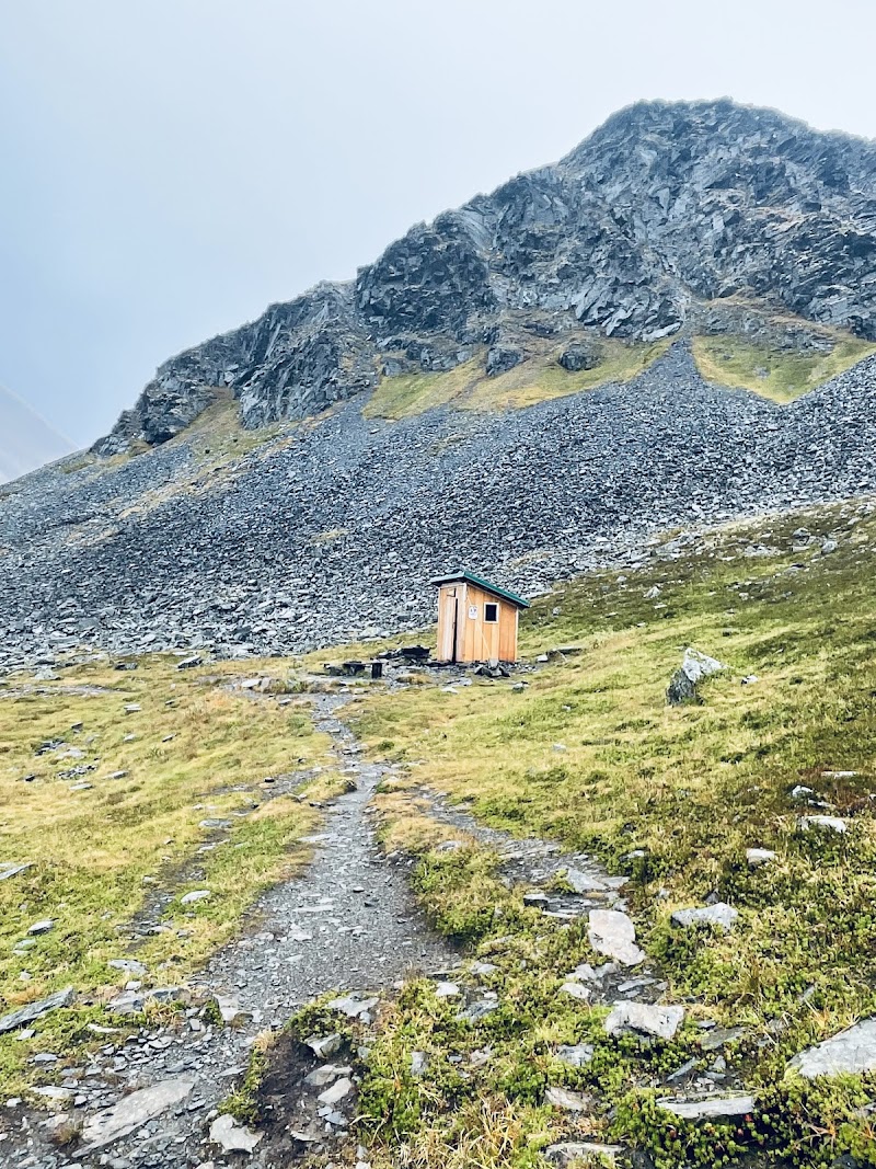 CROW PASS CABIN（阿拉斯加州）