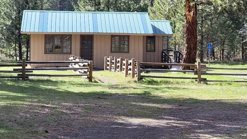 DEER CREEK GUARD STATION CABIN（俄勒冈州）