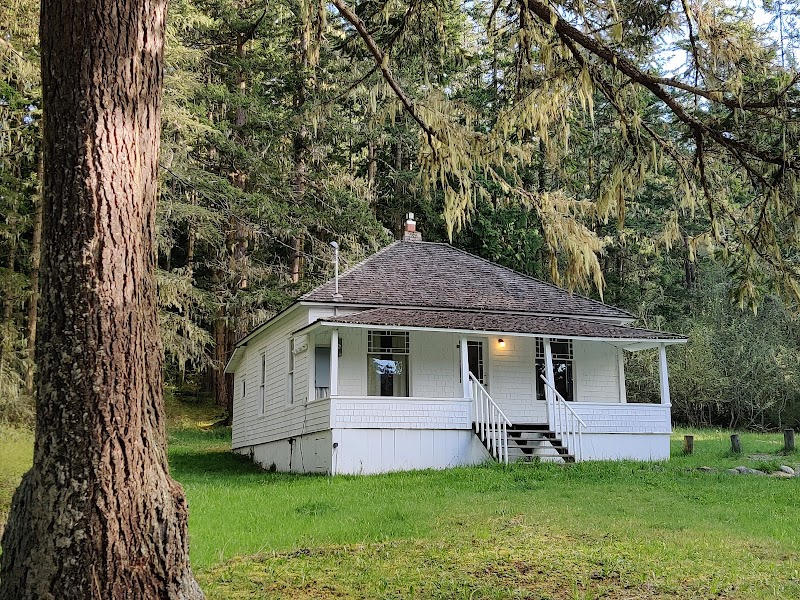 LOUELLA CABIN（华盛顿州）