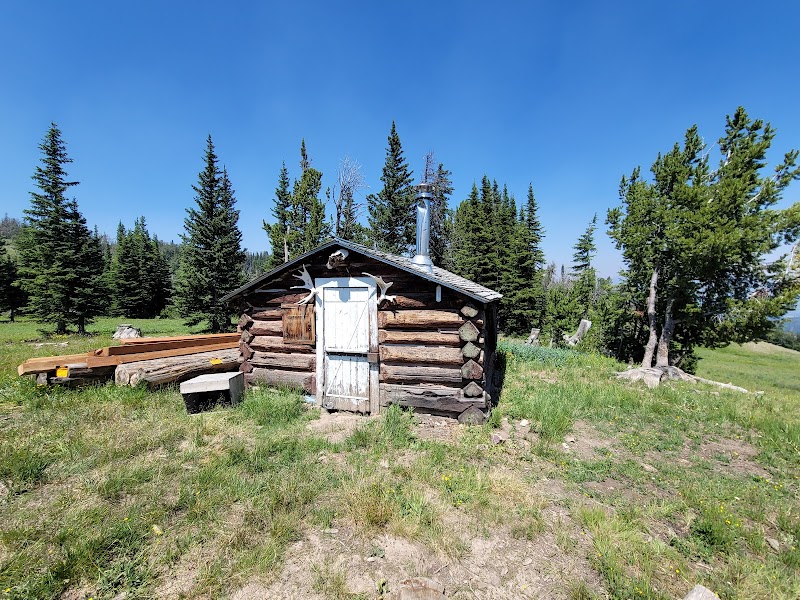 YELLOW MULE CABIN（蒙大拿州）